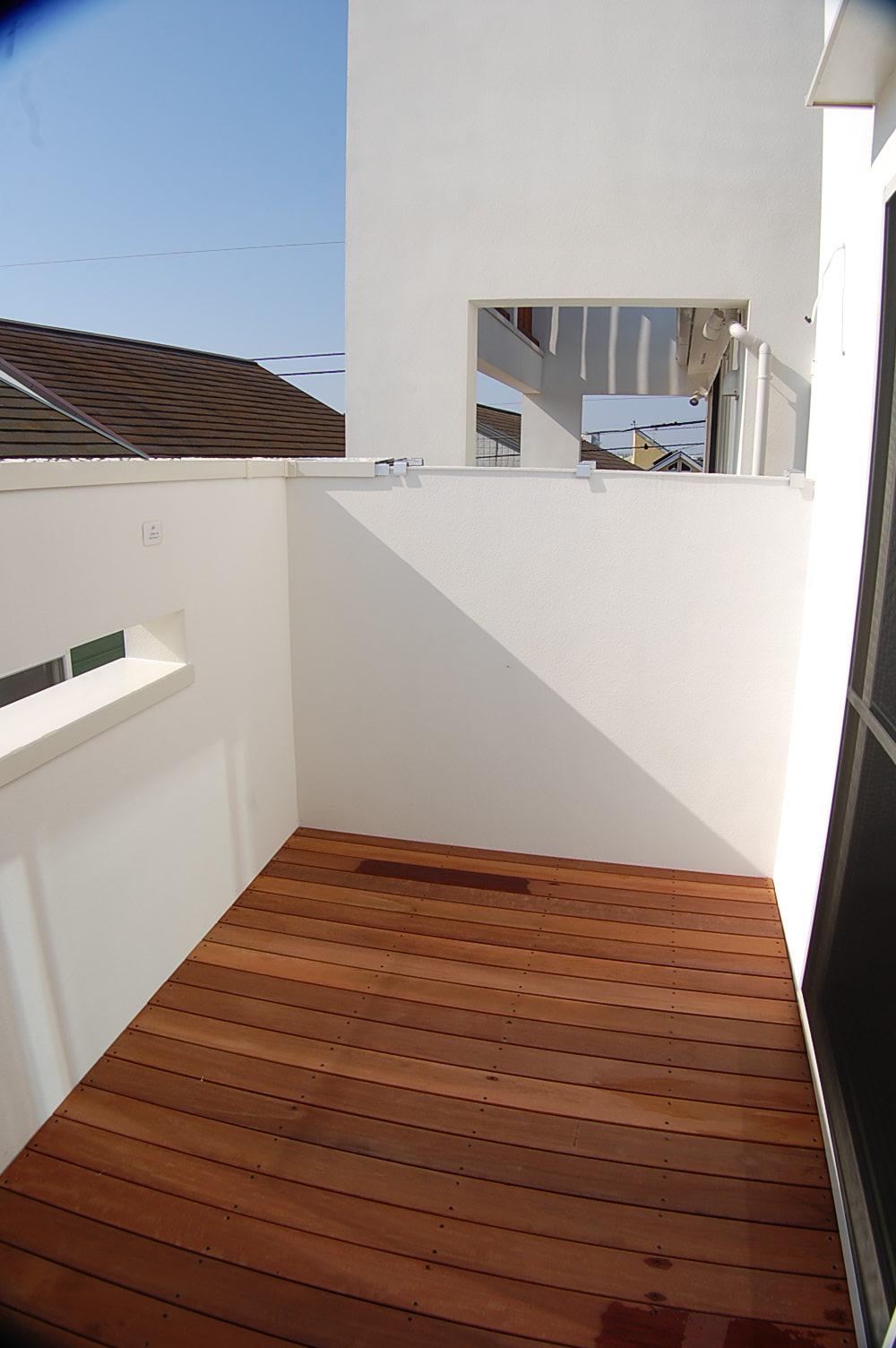 Balcony. Local (11 May 2013) Shooting