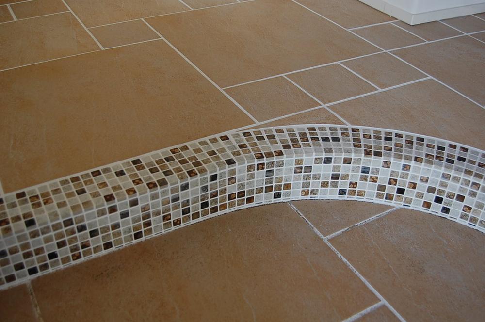 Entrance. Local (11 May 2013) Shooting