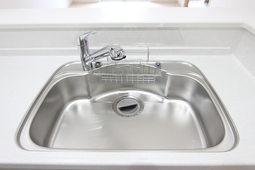 Other Equipment. Water purifier integrated sink