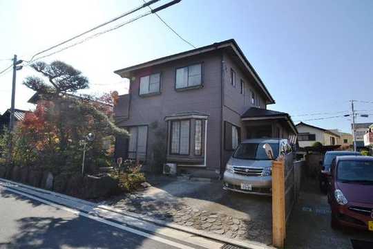 Local appearance photo. ■ Building appearance. November 1994 Article builder construction of custom home. 2 is a household specification