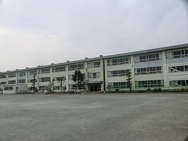 Primary school. Chigasaki 916m up to municipal pine forest Elementary School