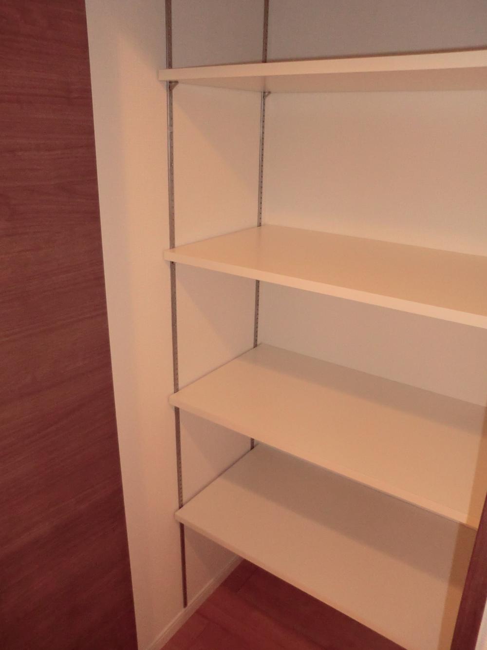 Receipt. Convenient corridor part products enter the storage