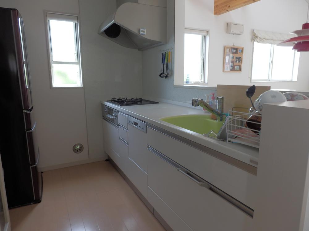 Kitchen. Indoor (July 2013) Shooting