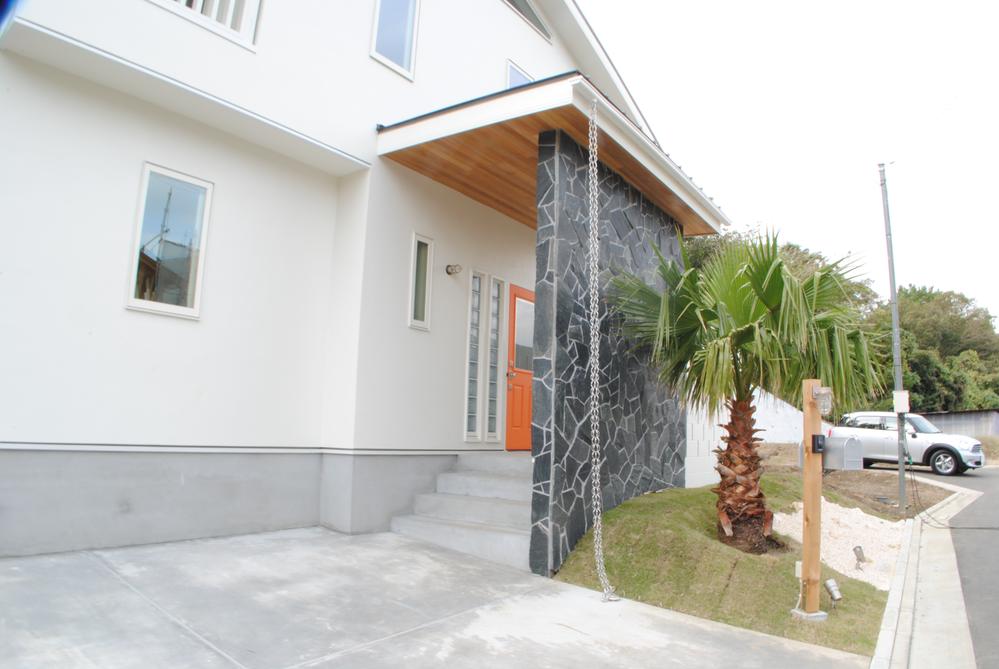 Local appearance photo. Local (11 May 2013) Shooting