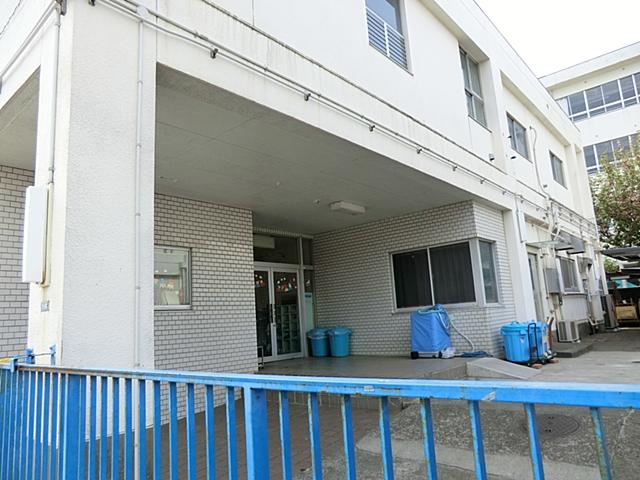 kindergarten ・ Nursery. Chigasaki Municipal Hamasuka to nursery school 1005m