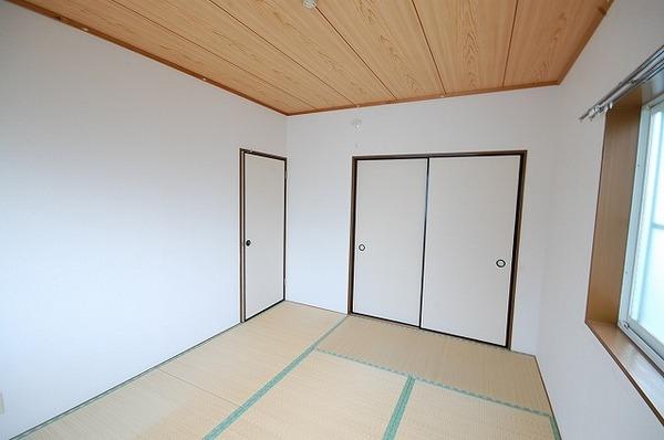 Other room space. Japanese-style room 6 quires