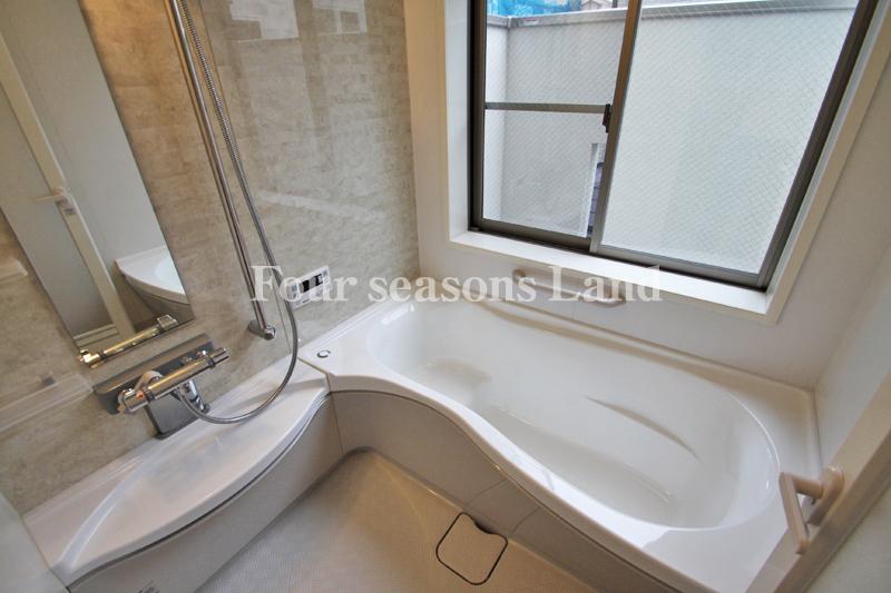 Bathroom. Rooms (July 2013) Shooting