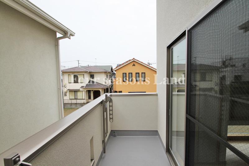 Balcony. Local (July 2013) Shooting