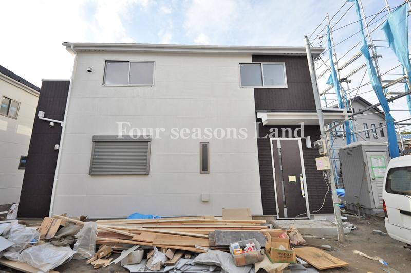 Local appearance photo. Local (12 May 2013) Shooting Building 2