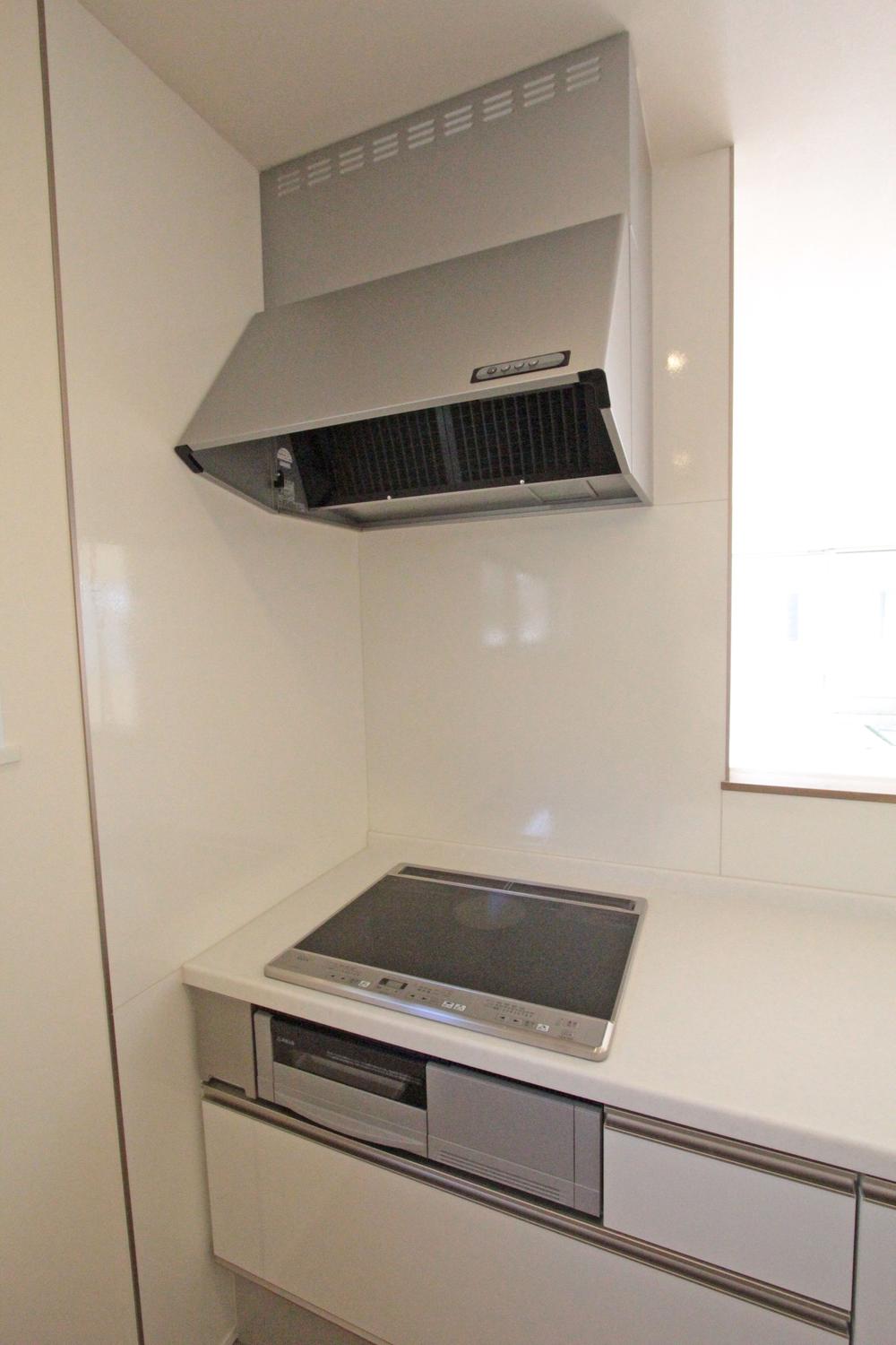 Same specifications photo (kitchen). Interior construction results