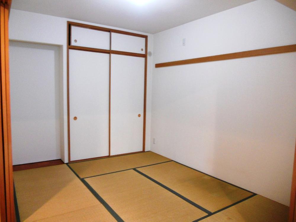 Non-living room. Japanese-style room (December 2013 shooting)