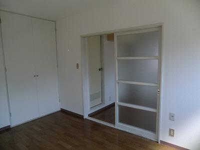 Living and room. It is with storage of large capacity in Western-style