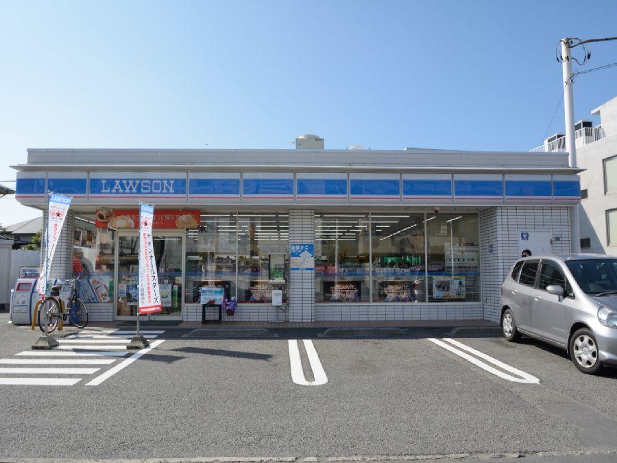Convenience store. 70m until Lawson Chigasaki Higashikaiganminami shop