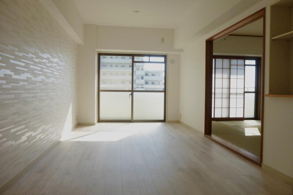 Living. Pets are negotiable