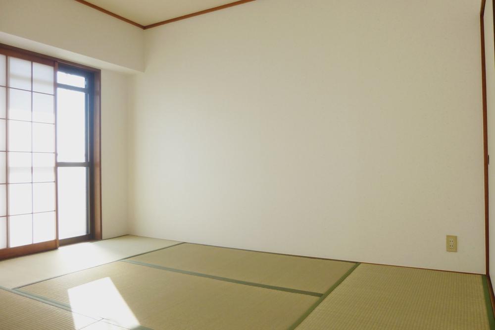 Non-living room. Japanese style room