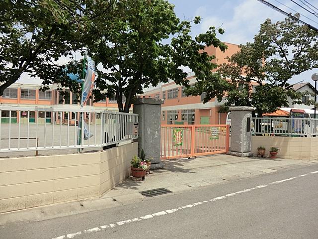 kindergarten ・ Nursery. Yushika to kindergarten 679m
