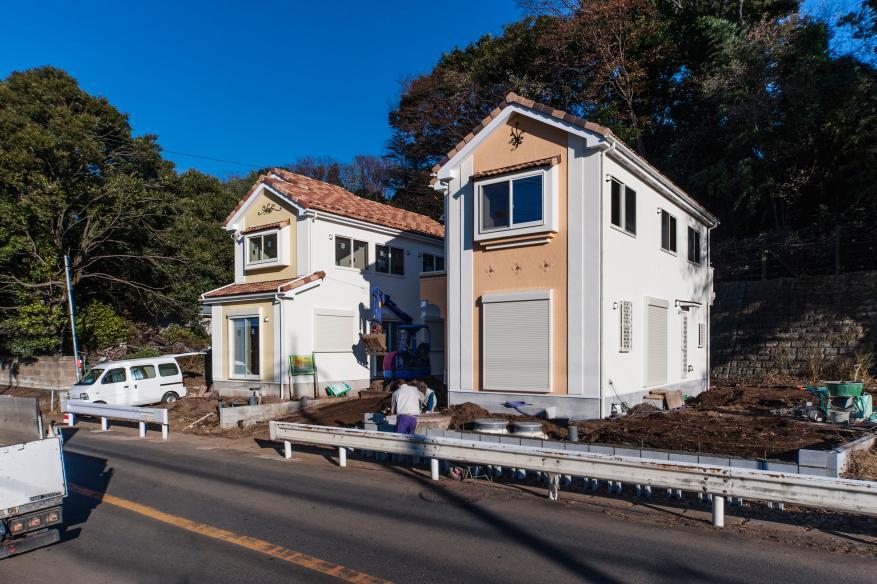 Local appearance photo. Same specifications Exterior Photos Roof Hiroshi tiled