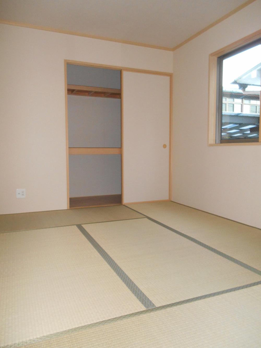 Non-living room. Building 2: Japanese-style room 6 quires