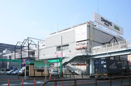 Shopping centre. Shoppers Plaza to Ebina 1400m