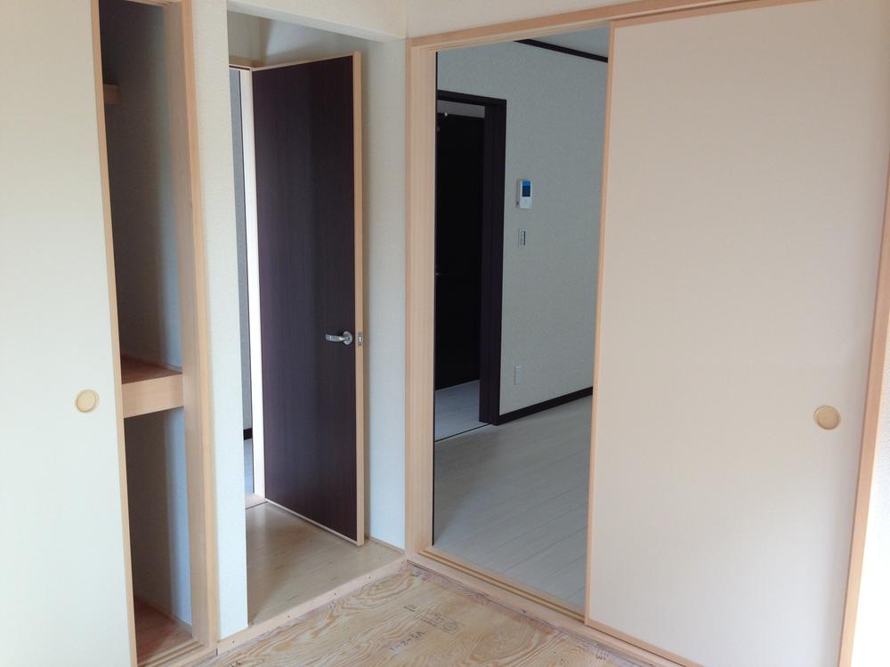 Non-living room. The last example of construction