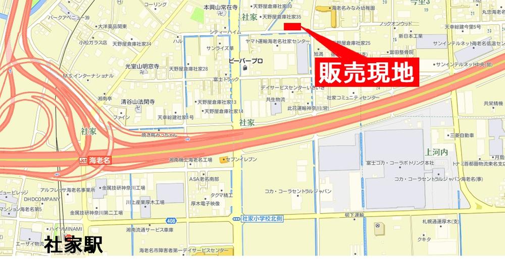 Local guide map. Good location of Shake Station walk 13 minutes