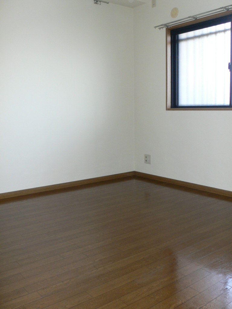 Living and room. Western-style 5.1 tatami Will be inverted type of photo.