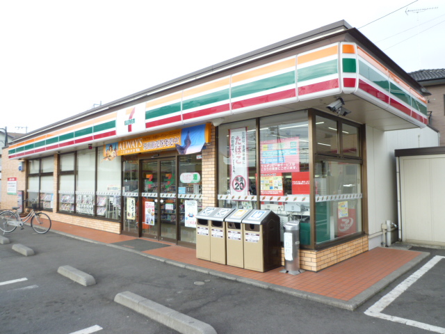 Convenience store. Seven-Eleven Sagamino central store up (convenience store) 577m