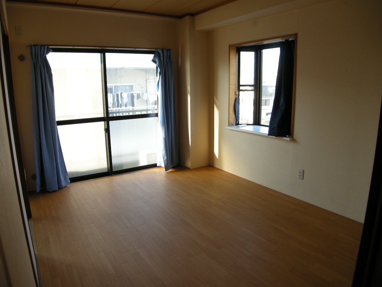 Other room space. There is a bay window per corner room