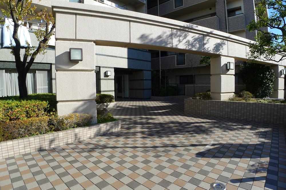 Ebina, Kanagawa Prefecture Kamigo 1