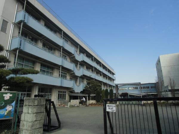 Junior high school. Haixi until junior high school 770m