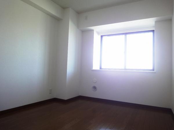 Non-living room