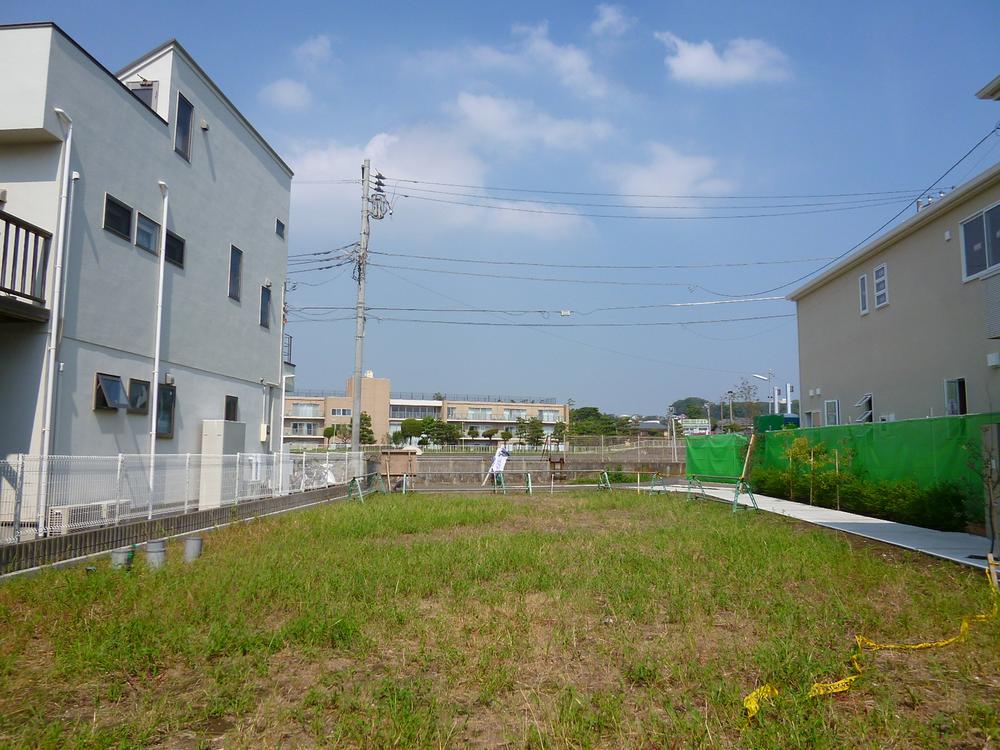 Local land photo. Beautiful environment of extension of 44 square meters seems Shonan landscape of the site area clear