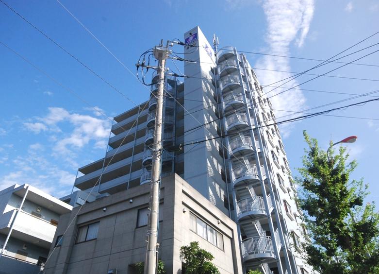 Local appearance photo. Local (August 2012) shooting