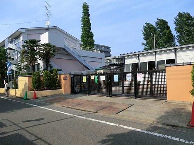 kindergarten ・ Nursery. 981m until Aoki kindergarten