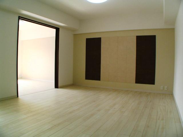 Living. Indoor (11 May 2013) Shooting