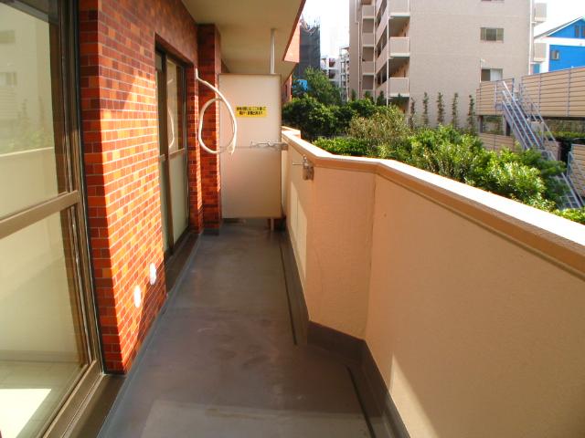 Balcony. Local (11 May 2013) Shooting