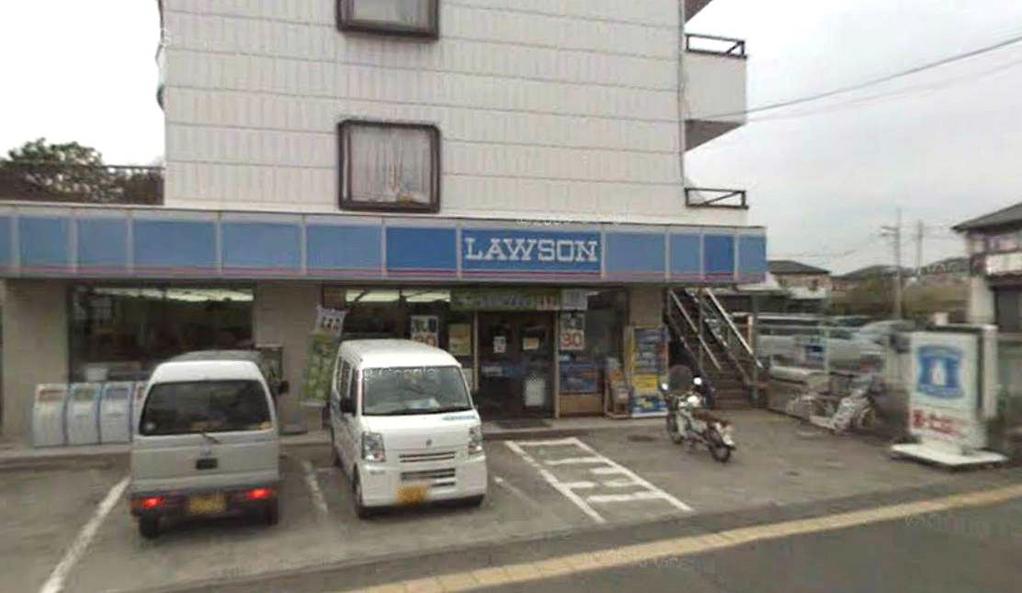 Convenience store. Lawson Kugenuma 865m to the store (convenience store)