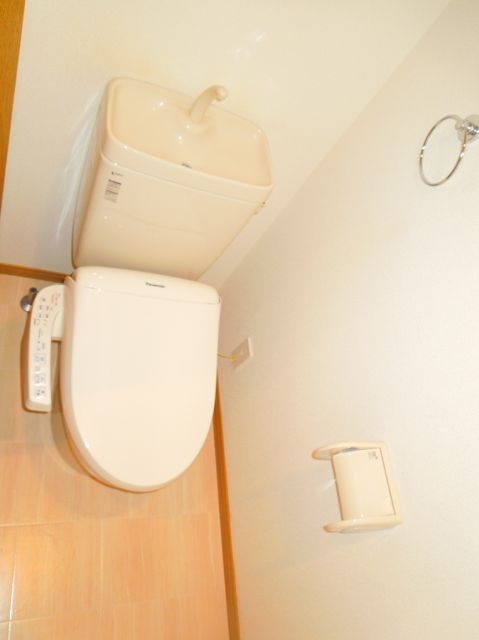 Toilet. It is with washlet! 