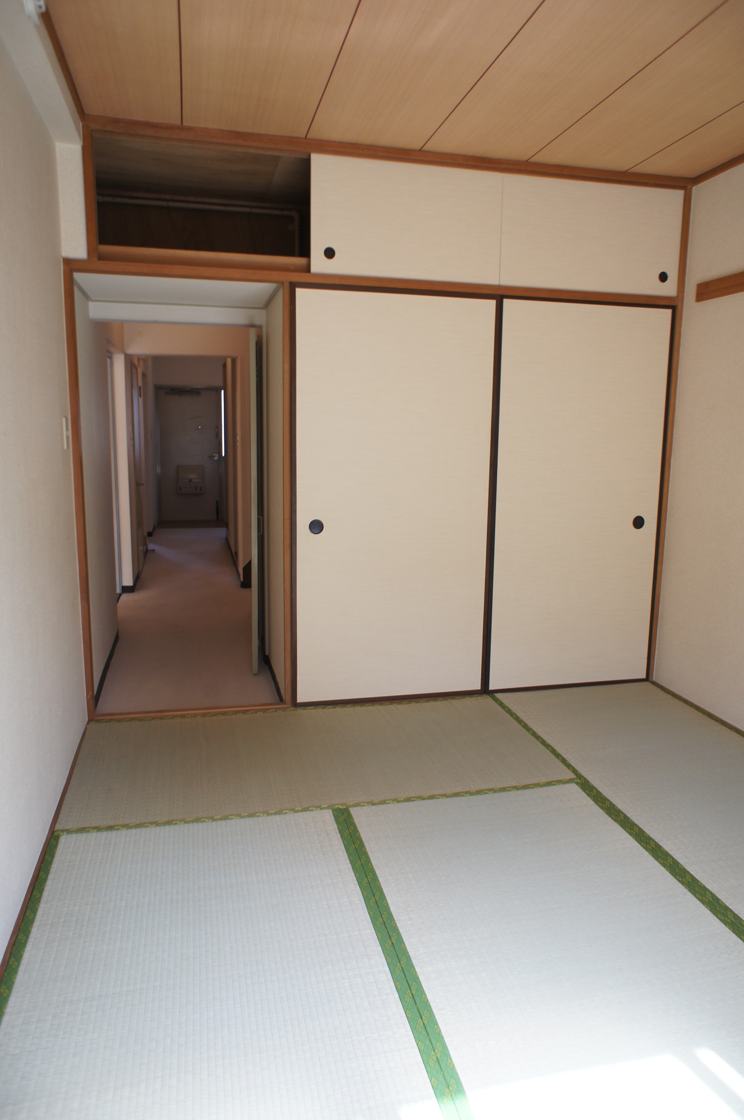 Other room space. First floor Japanese-style room closet with upper closet