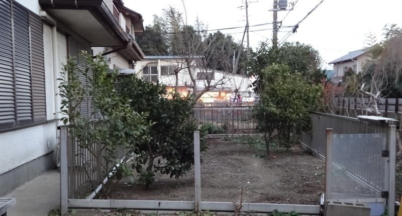 Garden.  ☆ Or home garden and BBQ is how in a wide Nantei? ! 