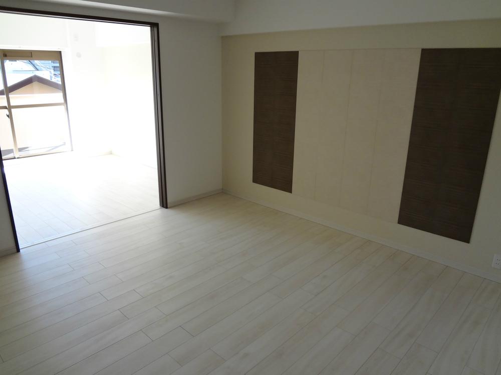 Living. Indoor (11 May 2013) Shooting