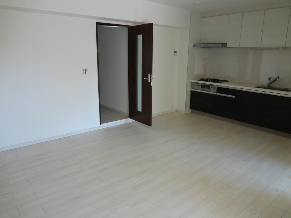 Living. Indoor (11 May 2013) Shooting