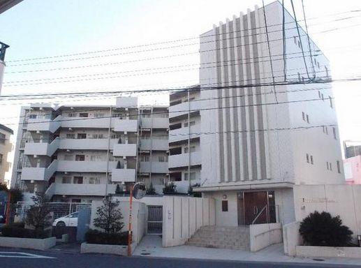 Local appearance photo. This appearance.