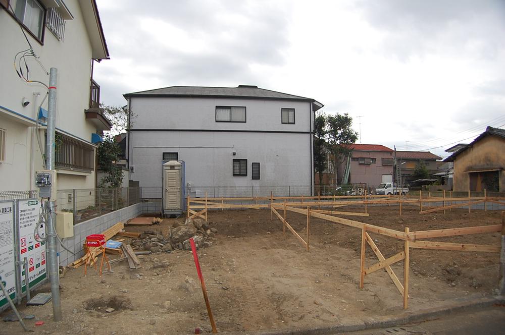 Local appearance photo. Local (10 May 2013) Shooting