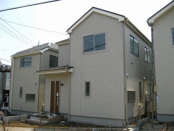 Local appearance photo