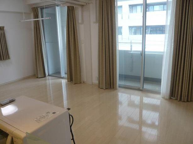 Living. Indoor (December 2013 shooting)