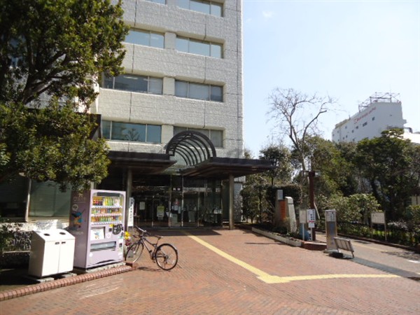 Government office. 1108m to Fujisawa City Hall (government office)
