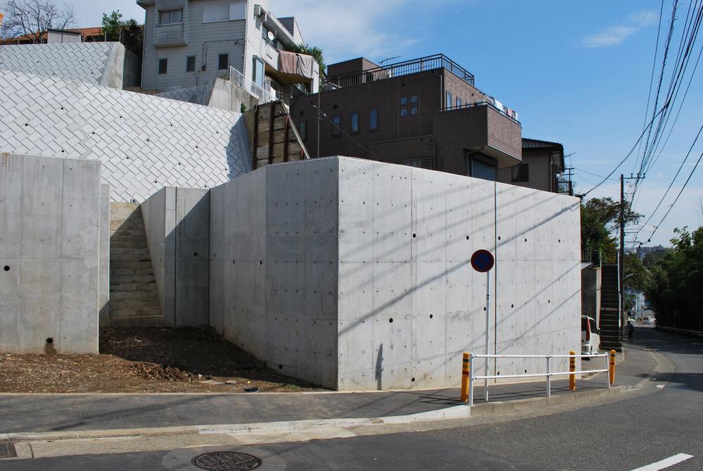 Local appearance photo. Local (10 May 2013) Shooting