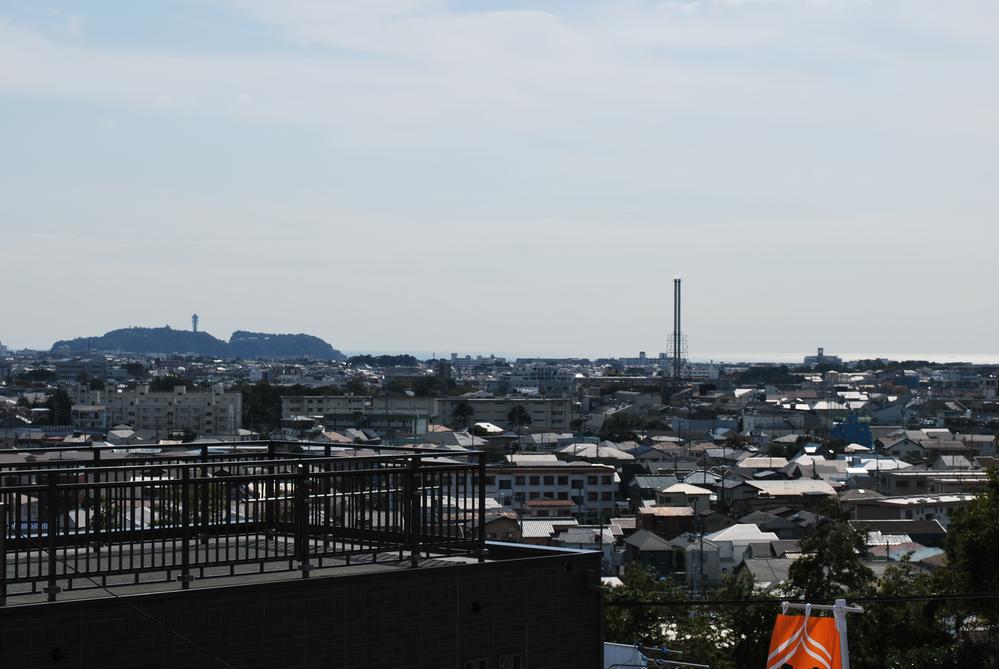 Other. Enoshima can be distant view. 