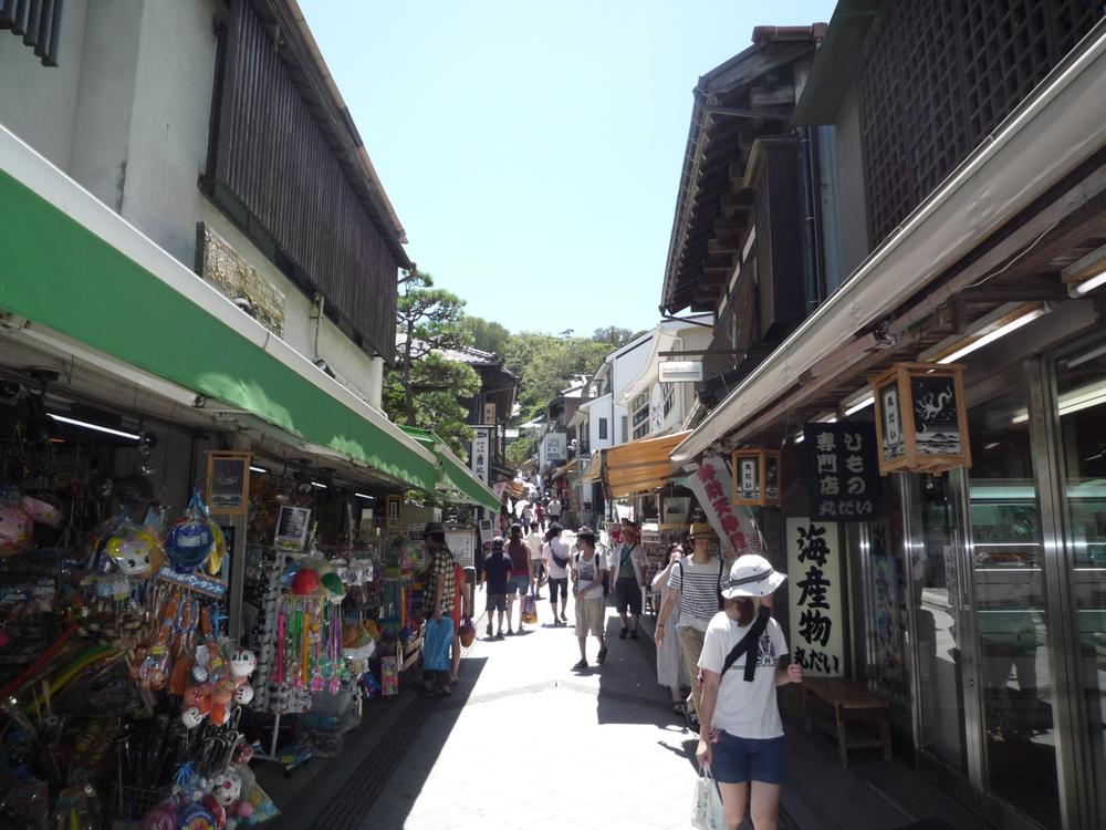 Other Environmental Photo. 3200m tourism mood also taste Omotesando Enoshima to Enoshima